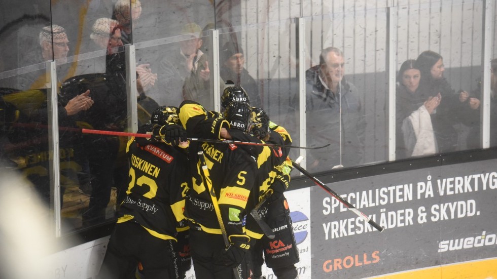 Vimmerby Hockey tog en meriterande seger med 2-1 borta mot Nybro.