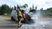 Bilbrand utanför Söderköping släcktes snabbt