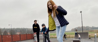 Skolungdomar inaktiva 70 procent av tiden – kommunen tar hjälp av Skateboardförening