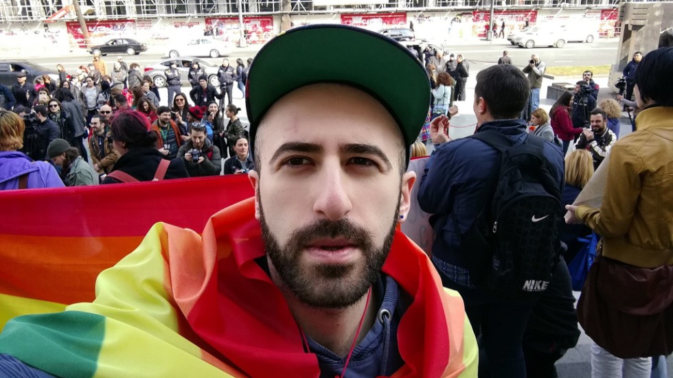 Socialarbetaren Beka Gabadadzes organisation har räknat till över 100 våldsamma attacker mot hbtq-personer i samband med årets Pridevecka i Georgien.