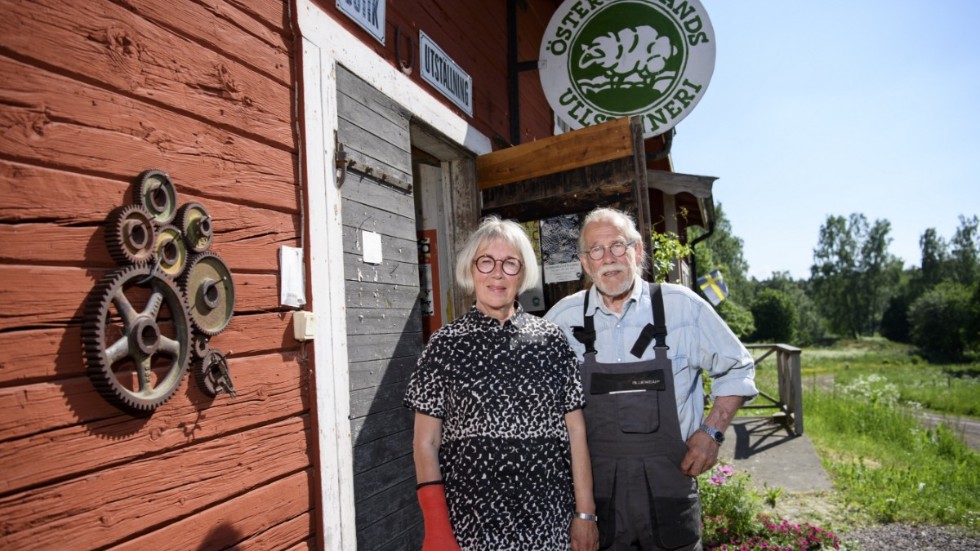 I 40 år har Ulla-Karin Hellsten och Börje Norberg drivit Östergötlands ullspinneri.