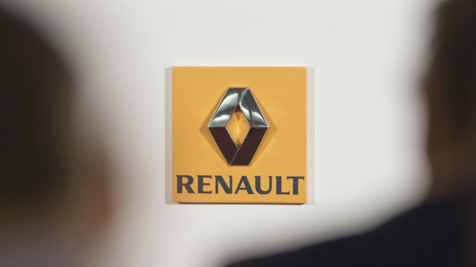 Den franska biltillverkaren Renault vägrar fortsatt ta rygg på Teslas prissänkningar. Arkivbild