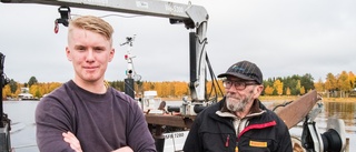 Jakten efter löjrommen har börjat • Axel, 19 år, bär vidare arvet från äldre generation fiskare