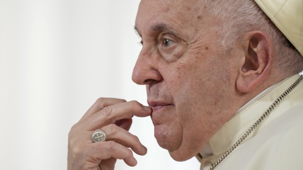 Påve Franciskus under intervjun med nyhetsbyrån AP i Vatikanen den 24 januari.