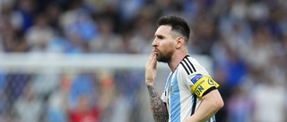 Messis utbrott tryckt på tröjor i Argentina