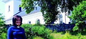 Pernilla Ohlström ser fram emot livet som präst på landet