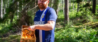 Johan säljer svamp till förmån för unga fotbollsfans: "Skogen är en fantastisk plats"