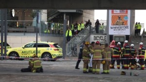 Tre döda i skjutning på köpcenter i Köpenhamn