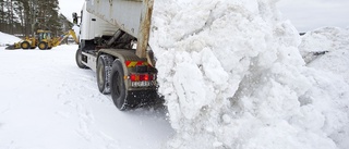 Snöröjarregel för villaägare: "Skyffla inte ut snön på körbanan"