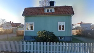 136 kvadratmeter stort hus i Malmköping sålt för 4 400 000 kronor