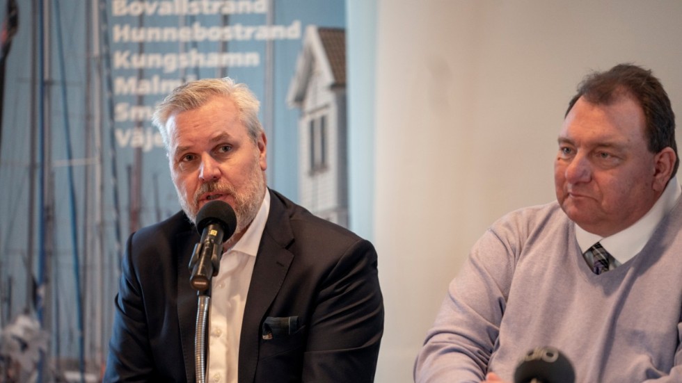 Roy Høiås, vd för Lighthouse Finance, och kommunalrådet Mats Abrahamsson (M) när satsningen presenterades i mars 2020.