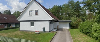 Nya ägare till hus i Hallstavik - prislappen: 1 600 000 kronor