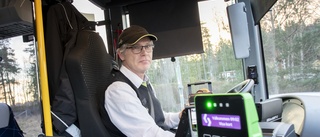 Bussförare kritisk till bristande saltning: "Vägen är vidrig"