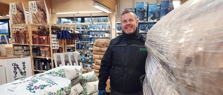 Fågelmaten kan ta slut i vinter – dålig skörd tvingar Linköpingsbutiker till åtgärder