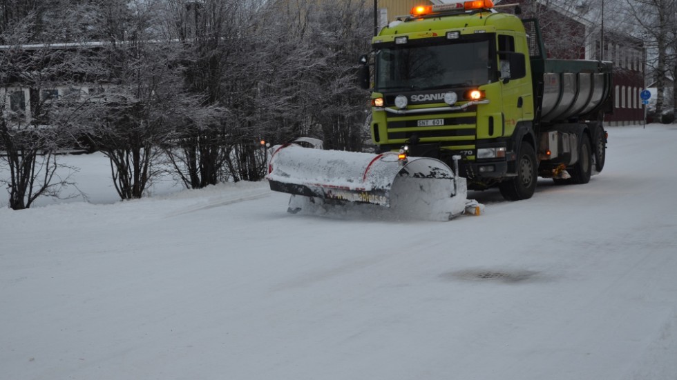 Skribenten efterlyser mer snöröjning i Malå (arkivbild).