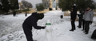 Jerusalem under sällsynt snötäcke