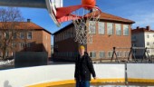 Basketspelare uppmuntras – kommunen satsar på ny plan: "Rolig sommaraktivitet"
