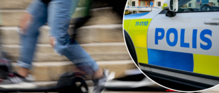 Fem ungdomar i Uppsala kastade syltburk på kvinna genom stängd bilruta – och rånade ung man