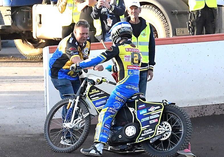 Morgan Andersson och Jaimon Lidsey i Västervik Speedway tar emot Rospiggarna.