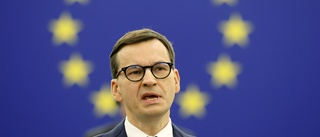 "Utpressning" och "lakejer" – strid om Polen i EU