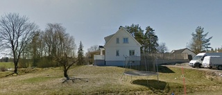 Nya ägare till 50-talshus i Borggård, Hällestad - 2 295 000 kronor blev priset