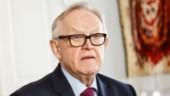 Ahtisaari drar sig tillbaka - har Alzheimers