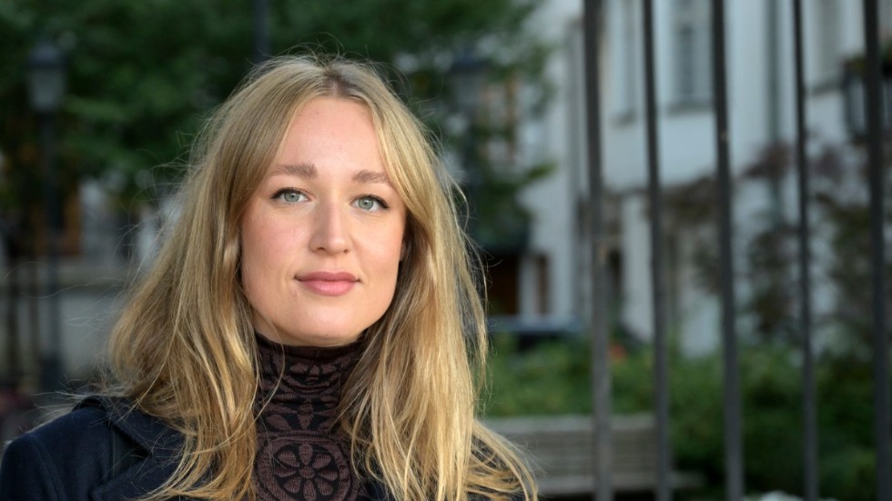 Regissören Isabel Andersson kände igen sig i Lena Nymans klassbakgrund. "Klass överlag är den intressantaste frågan att skildra", säger hon.