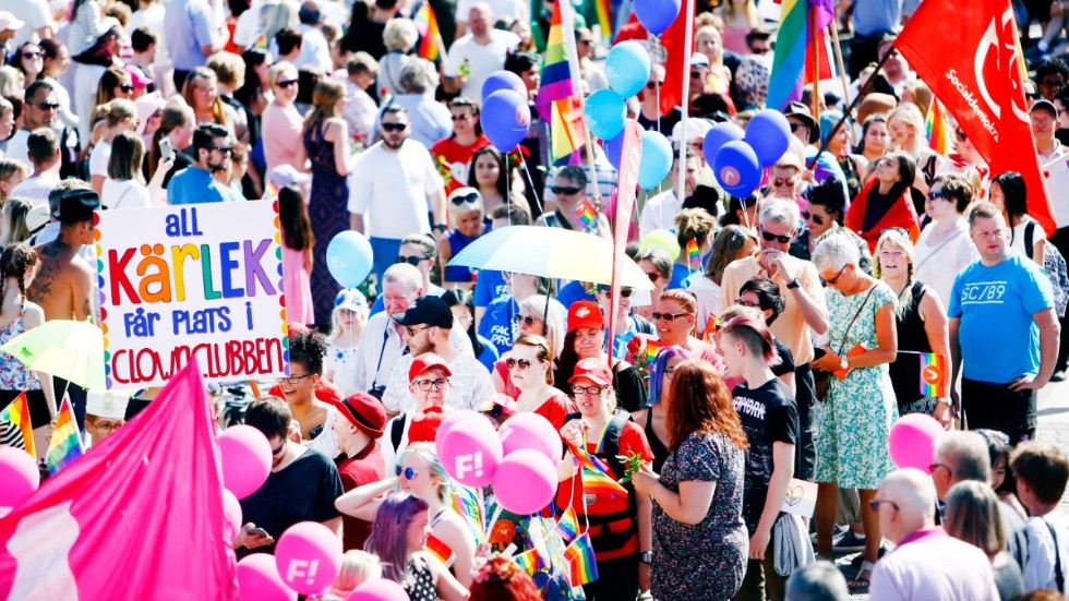 Under lördagen går Prideparaden gemom Eskilstuna. Låt den bli en påminnelse om empati och medmänsklighet, skriver Ulrika Sjöblom, chefredaktör och ansvarig utgivare på Eskilstuna-Kuriren med Strengnäs Tidning.