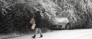 Issörjigt väglag i snöstormigt Serbien