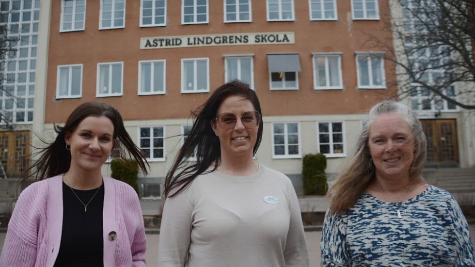 Louise Reinholdsson, Josephine Svensson, Jeanette Svahn på AL-skolan hoppas nu på satsningar på mer lokaler och mer personella resurser i skolan sen planerna på en ny högstadieskola stoppats av den politiska majoriteten.