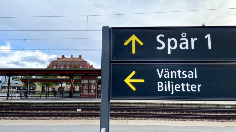 Många sörmlänningar har fått vänta vid stationen de senaste åren. 