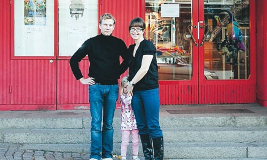 Fredrik Johansson och Petronella Wenström storsatsar på biografen i Vimmerby.