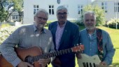 Juholt tar islänska musiker till Västervik
