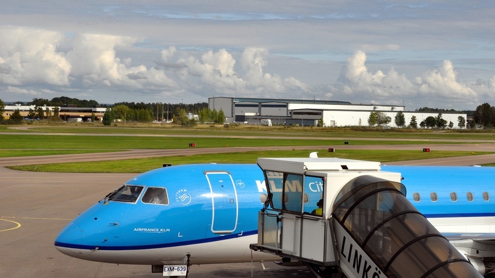 Den miljonte passageraren kommer att uppvaktas med en trevlig överraskning från KLM. Foto: Tommy Pettersson