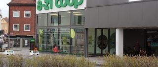 Förhandlingarna klara mellan Coop och Handels • Så blir framtiden för de tolv anställda i nedlagda butiken i Vimmerby