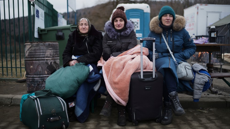 På tisdagen rapporterade FN att två miljoner människor flytt Ukraina och den ryska invasionen. Svetlana, Lisa och Ludmilla har flytt från Odessa till Kroscienko i Polen.