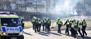 Två män åtalas efter påskupploppen i Norrköping