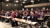 Socialdemokraterna i Norrbotten valde ny distriktsledning under helgens samling i Piteå. Fredrik Lundh Sammeli (närmast kameran) fick förnyat förtroende som distriktsordförande.