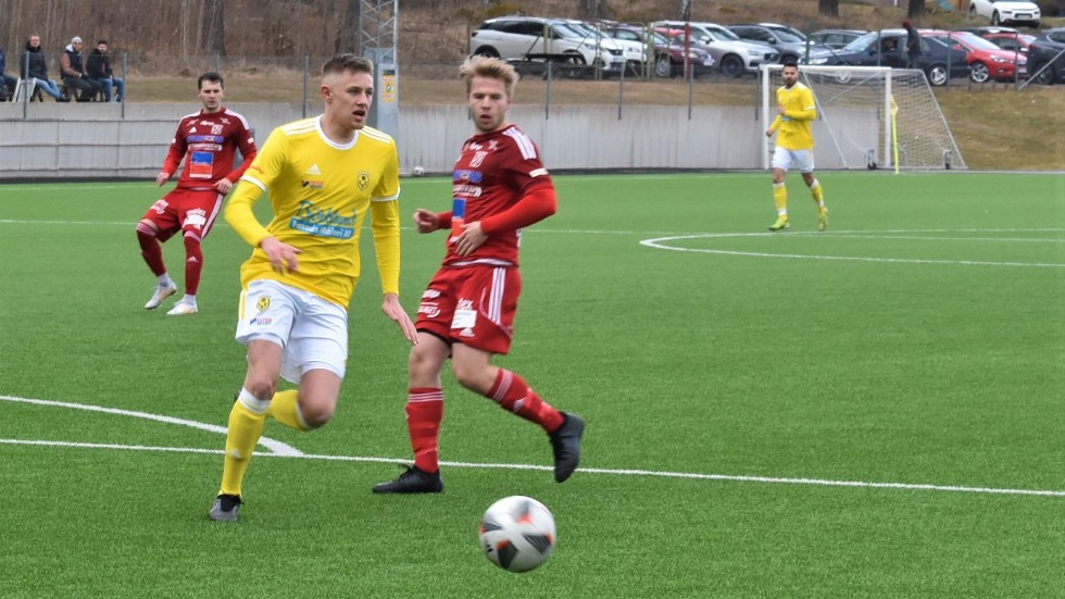 Adam Härnström i Kisa BK slog till med tre mål i den senaste matchen. Kan han även sänka BK Ljungsbro?