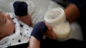 Krafttag mot USA:s brist på mjölkersättning