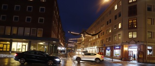 Bredare trottoarer och fler cykelparkeringar – så blir nya Drottninggatan: "En bättre entré mot centrum" • Då öppnar den för trafik