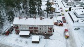 Brand i flerfamiljshus – rökdykare fann avliden man i lägenheten