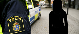 Polisanställd kvinna får sparken efter flera fall av ofredande • Får betala skadestånd till ”Bigcop67”