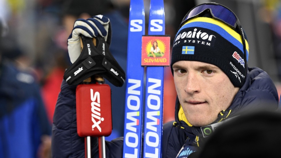 Sebastian Samuelsson vill inte åka på utlottade skidor, och inte heller på skidor som vallats av tävlingsarrangören.