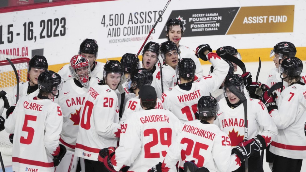 Kanada firar segern i semifinalen över USA.