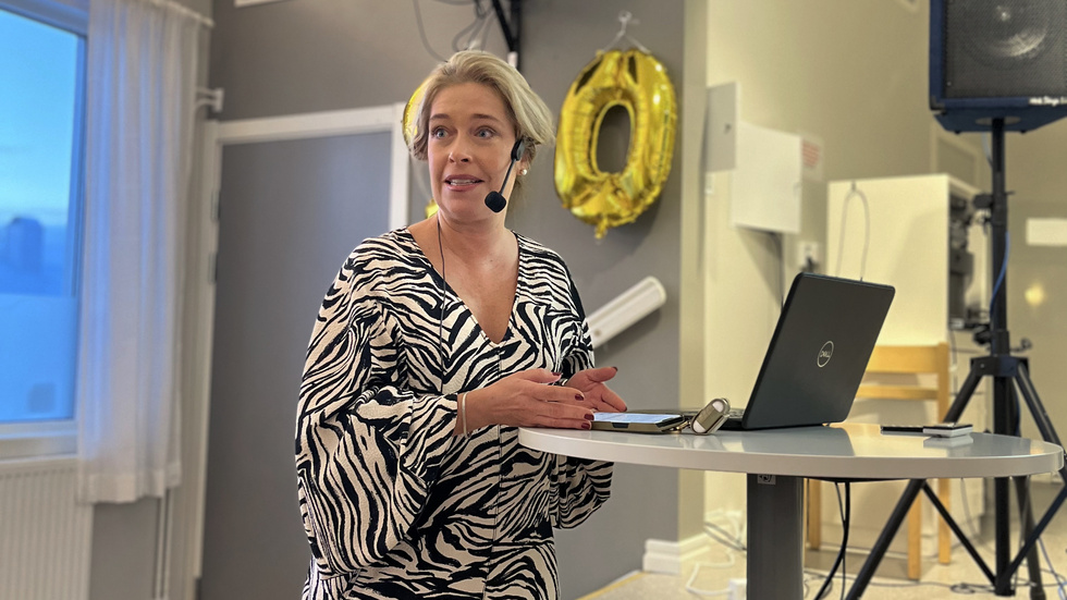 Annika Strandhäll är ordförande i S-kvinnor och hon skriver idag i Folkbladet tillsammans med Camilla Egberth somn leder S-kvinnor i Östergötland. 