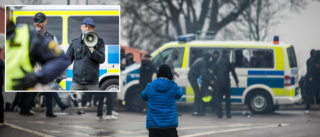 Efter våldsamma upplopp i flera svenska städer – nu aviserar högerextreme politikern om besök i Vimmerby
