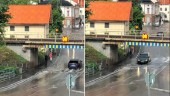 Översvämningar på nya Västerviksvägen väcker frågetecken: "Det var lagom bilarna kom igenom" • Kommunens förklaring