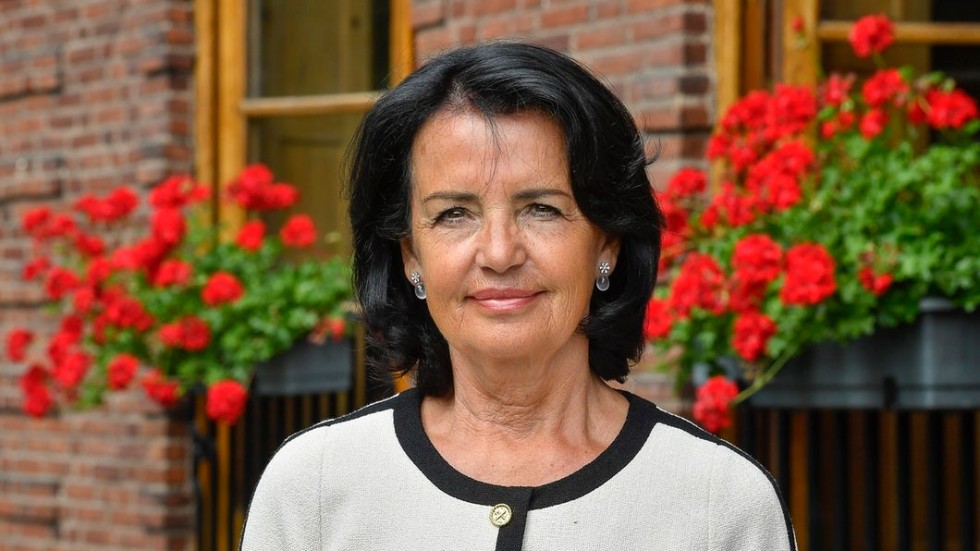 Anne Ramberg menar att statsministern är "skyldig Sveriges invandrade medborgare en ursäkt".