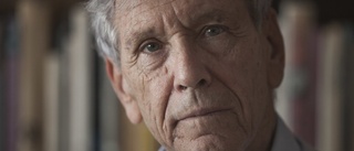 Författaren Amos Oz är död